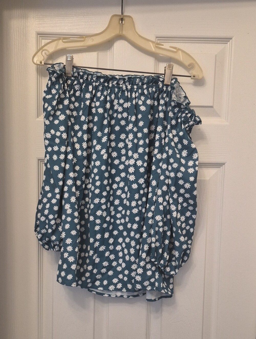 Green Floral Off-Shoulder Top